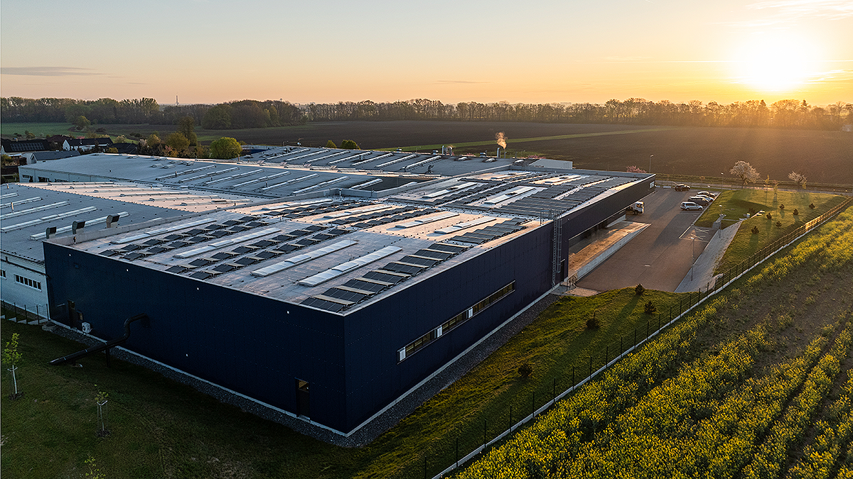 In 2024, Tritón Pardubice, s.r.o. put into operation its own photovoltaic power plant with an output of 180 kWp.